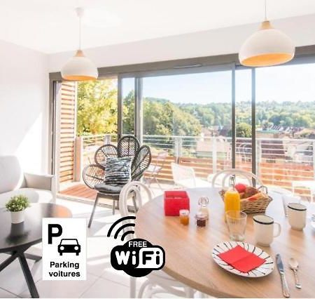 Le Coquet Avec Balcon Terrasse Et Parking Prive Lejlighed Sarlat-la-Canéda Eksteriør billede